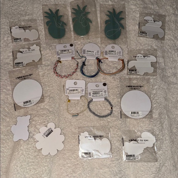 NWT Pura Vida Bracelet Bundle with Stickers & Car Fresheners - Picture 2 of 4